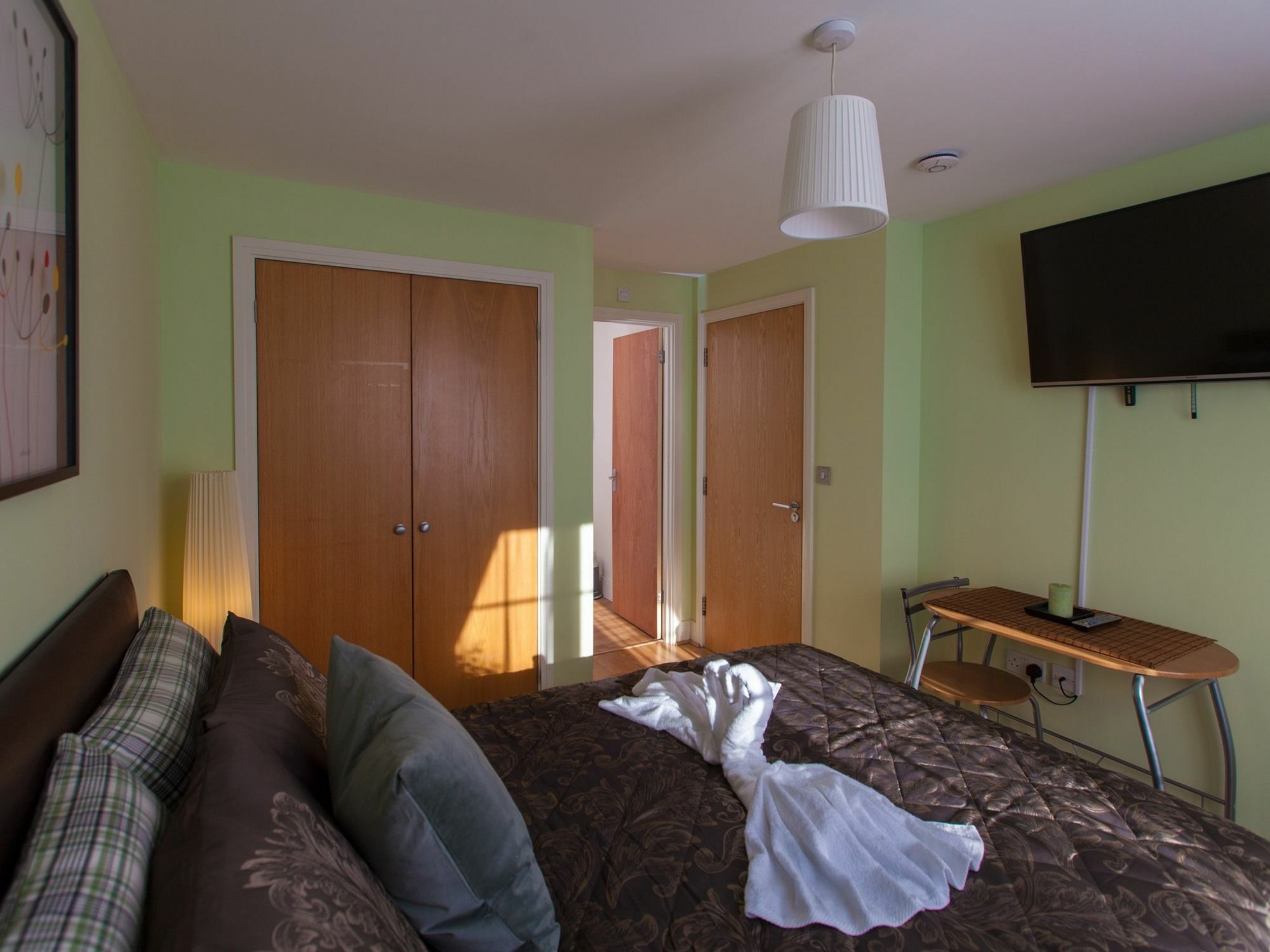 Harrow Private Rooms Ngoại thất bức ảnh