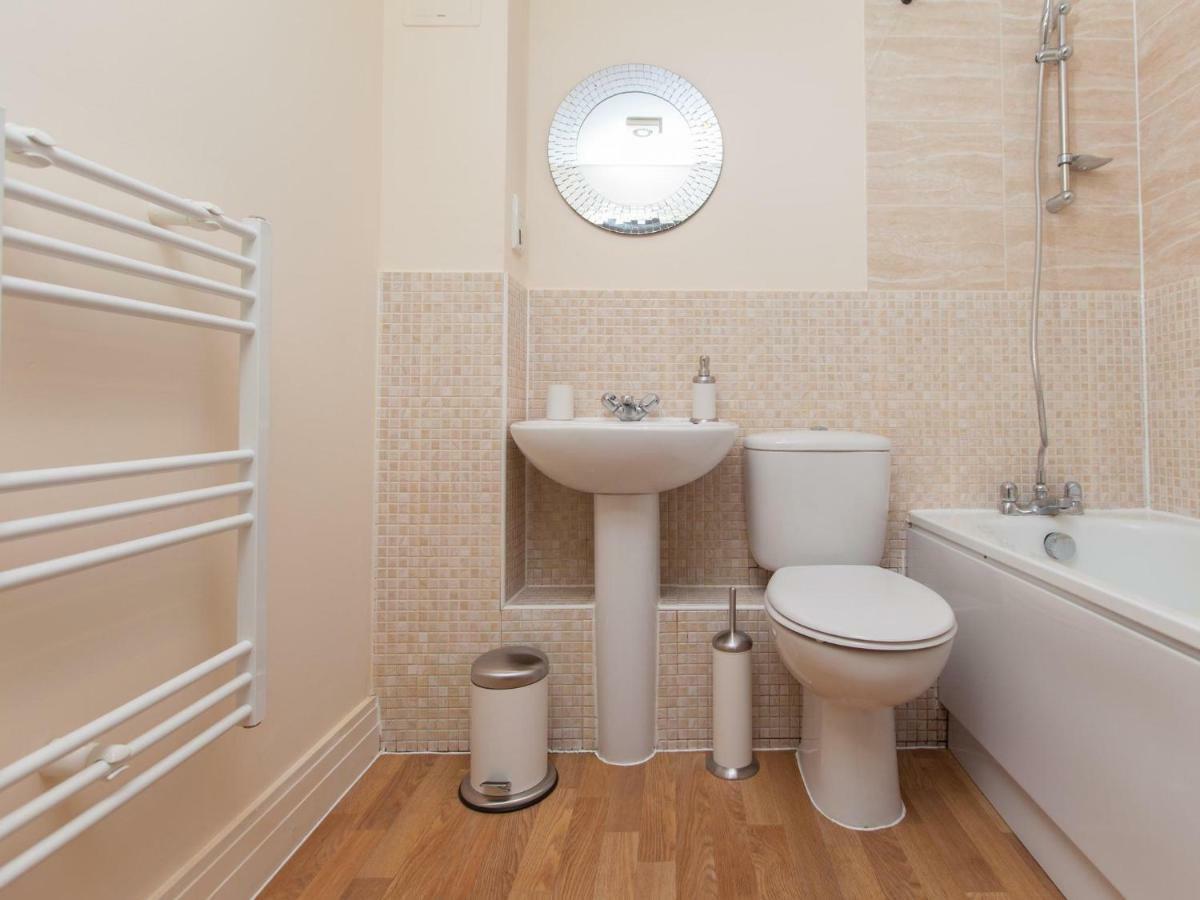 Harrow Private Rooms Ngoại thất bức ảnh